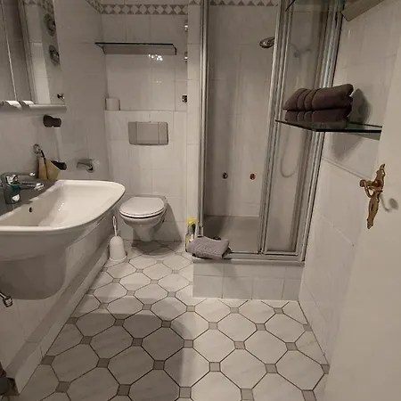 An Der S-bahnstation Thesdorf Pinneberg